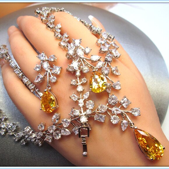 Citrine pear cut gemstone ladies Necklace Earrings Set For Brides party Weddings - Picture 1 of 8